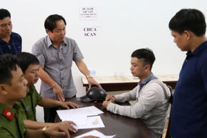 Thừa Thiên – Huế: Bắt nghi phạm gây ra hàng loạt vụ cướp tiệm vàng