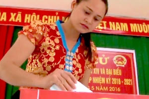 Chuyện bầu cử ở lòng hồ thủy điện Bản Vẽ