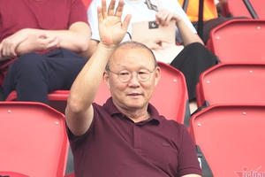 V-League trở lại, thầy Park căng với "KPI" cho tuyển Việt Nam