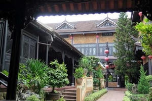 Địa ốc 7AM: Lo đô thị Huế biến dạng, 7 dự án bãi đỗ xe ngầm Hà Nội vẫn nằm trên giấy