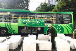 Đắk Lắk: Phát hiện xe khách vận chuyển 1,7 tấn nội tạng heo bốc mùi