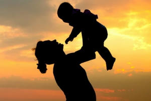 Mẹ - suối nguồn hạnh phúc