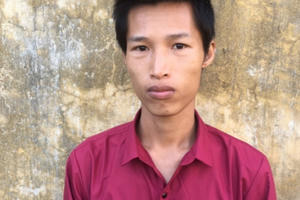 Bắc Giang: Chú dùng “clip nóng” để cưỡng dâm cháu