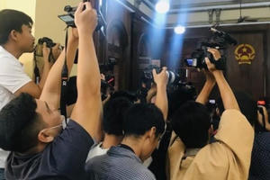 Hành vi cản trở, đe doạ nhà báo sẽ bị xử lý thế nào?
