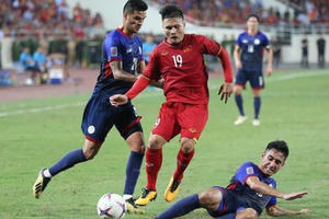 Quang Hải từ chối 4 đội bóng nước ngoài, ở lại CLB Hà Nội