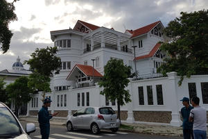 Hé lộ thông tin về kẻ lạ mặt tấn công nguyên Bí thư Thành uỷ Nha Trang ngay tại nhà riêng?