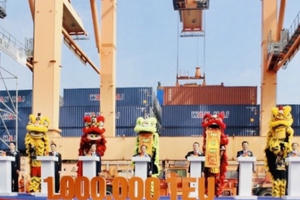 Cảng Tân Vũ - Hải Phòng đón container thứ 1 triệu