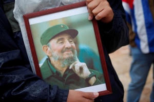 Cuba cấm sử dụng tên lãnh tụ Fidel đặt cho đường phố, tượng đài