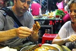 Hà Nội: Toàn bộ 7.588 cơ sở ký cam kết bảo đảm ATTP thức ăn đường phố