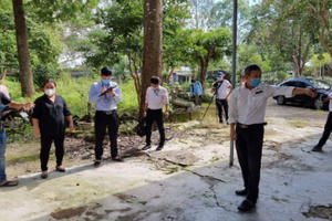 Trường THPT Đoàn Kết có xâm phạm tài sản đang tranh chấp?