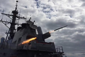 Tàu Mỹ nã tên lửa vào Syria từng bị chiến đấu cơ Nga áp sát