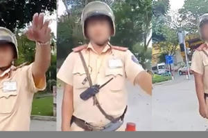 Bị tài xế phản ứng, CSGT ở TP.HCM chửi tục rồi lên xe đặc chủng phóng đi Bị tài xế phản ứng, CSGT ở TP.HCM chửi tục rồi lên xe đặc chủng phóng đi