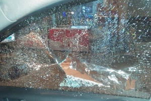 Thời sự 9h ngày 17/5/2016: Tình trạng ném đá trên đường cao tốc