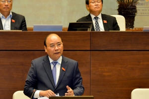 Thủ tướng làm rõ “nội hàm” của mục tiêu kép