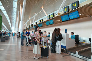 Vietnam Airlines khuyến nghị hành khách làm thủ tục sớm, tuân thủ quy định an ninh dịp cao điểm Tết