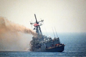 Vụ tấn công tên lửa vào tàu chiến Mỹ thành công duy nhất trong 32 năm