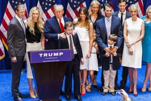 New York chi hơn 1 triệu USD/ngày để bảo vệ gia đình Trump New York chi hơn 1 triệu USD/ngày để bảo vệ gia đình Trump