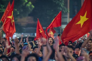 Phó Thủ tướng Chính phủ chỉ đạo ngăn chặn đua xe khi cổ vũ đội tuyển Việt Nam