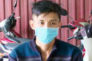 Mâu thuẫn từ tiếng nẹt bô xe, hai người đàn ông bị đâm tử vong