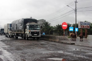 Vẫn nghiêm thu nhiều đoạn quốc lộ kém chất lượng