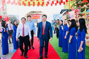 Chùm ảnh không khí nô nức ngày hội bầu cử ĐBQH và HĐND tại Đồng Nai