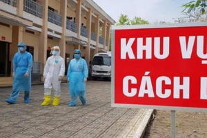 Việt Nam thêm 4 ca mắc COVID-19 được cách ly ngay khi nhập cảnh