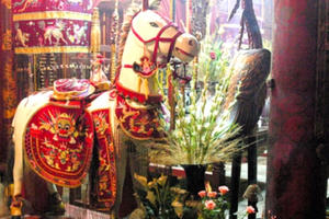 Bạch Mã, ngôi đền lâu đời nhất “Tứ trấn Thăng Long“ Bạch Mã, ngôi đền lâu đời nhất “Tứ trấn Thăng Long“