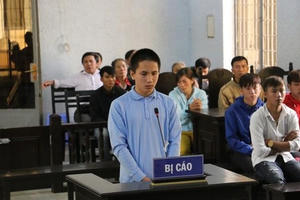 Bị đánh tử vong vì bênh bạn