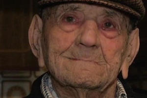 Bí quyết không ngờ của cụ ông thọ nhất thế giới