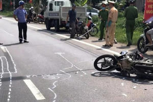 Lâm Đồng: Va chạm với xe tải trên đèo, người đàn ông tử vong tại chỗ