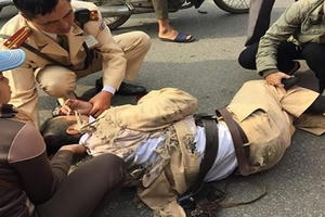 Có nên chặn xe vi phạm bằng mọi giá?