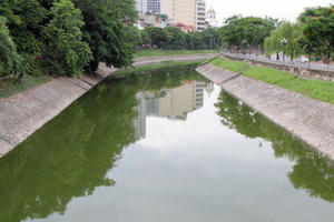 Chi 150 tỷ bơm nước sông Hồng 'hồi sinh' Tô Lịch, chưa nước nào làm