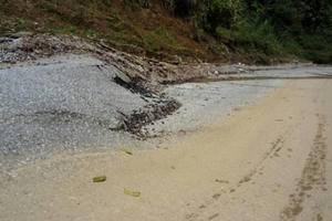 Chủ tịch UBND tỉnh Bắc Kạn chỉ đạo làm rõ đường 400 tỷ hư hỏng sau 150 ngày sử dụng Chủ tịch UBND tỉnh Bắc Kạn chỉ đạo làm rõ đường 400 tỷ hư hỏng sau 150 ngày sử dụng