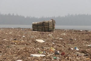 Nghệ An: Bãi biển thành... bãi rác Nghệ An: Bãi biển thành... bãi rác