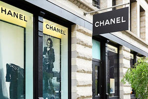 Lần đầu sau 108 năm, Chanel công bố kết quả kinh doanh