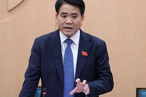 Cựu Chủ tịch Hà Nội Nguyễn Đức Chung hầu tòa Cựu Chủ tịch Hà Nội Nguyễn Đức Chung hầu tòa