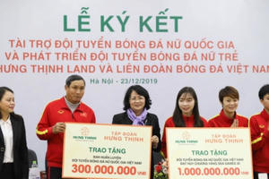 Hưng Thịnh Land tài trợ 100 tỷ đồng cho Đội tuyển bóng đá nữ Quốc gia