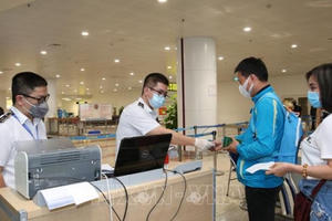 Hà Nội: Cách ly người nhập cảnh từ quốc gia có biến thể Omicron