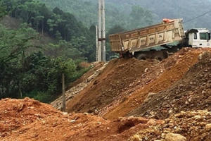 Tập trung xử lý đổ thải xây dựng trái phép tại Bắc Kạn