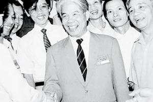 Tiễn biệt một nhà lãnh đạo giản dị, thương dân