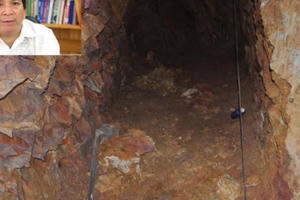 Vụ Bí thư huyện Tây Giang đào hầm: "Sao muốn sống tốt mà khó thế”?