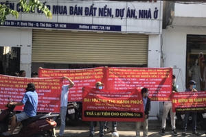 Địa ốc 7AM: Khách hàng lao đao vì dự án “ma” tại TPHCM; Gỡ 'nút thắt' trong cải tạo chung cư cũ Hà Nội