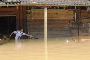 Dự báo thời tiết ngày 17/10: Diễn biến mới nhất về cơn bão số 7 trên biển Đông