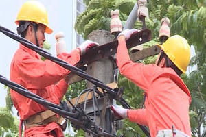Nắng nóng gay gắt, EVN khuyến cáo sử dụng điện tiết kiệm, an toàn