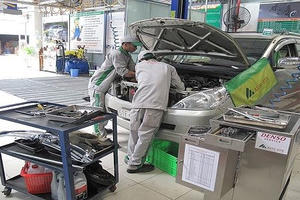 Nhận biết xe ô tô cũ đã chạy taxi