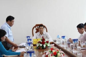 Thông qua dự thảo một số Tờ trình để trình HĐND tỉnh Bà Rịa - Vũng Tàu tại kỳ họp giữa năm 2020