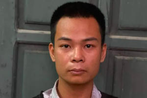 Bắt giữ đối tượng liều lĩnh mang dao đi cướp 50 triệu đồng tại cửa hàng điện thoại