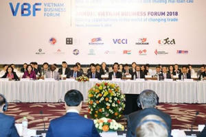 Xã hội “ươm mầm”