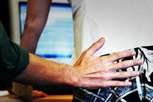 Thông qua Công ước chống quấy rối và bạo lực tại nơi làm việc