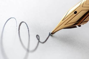 Nhân chuyện chữ ký